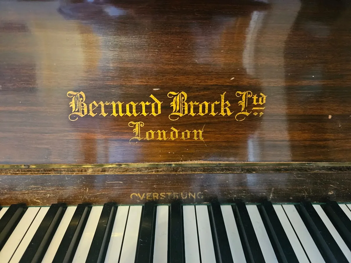 Piano - Image 4