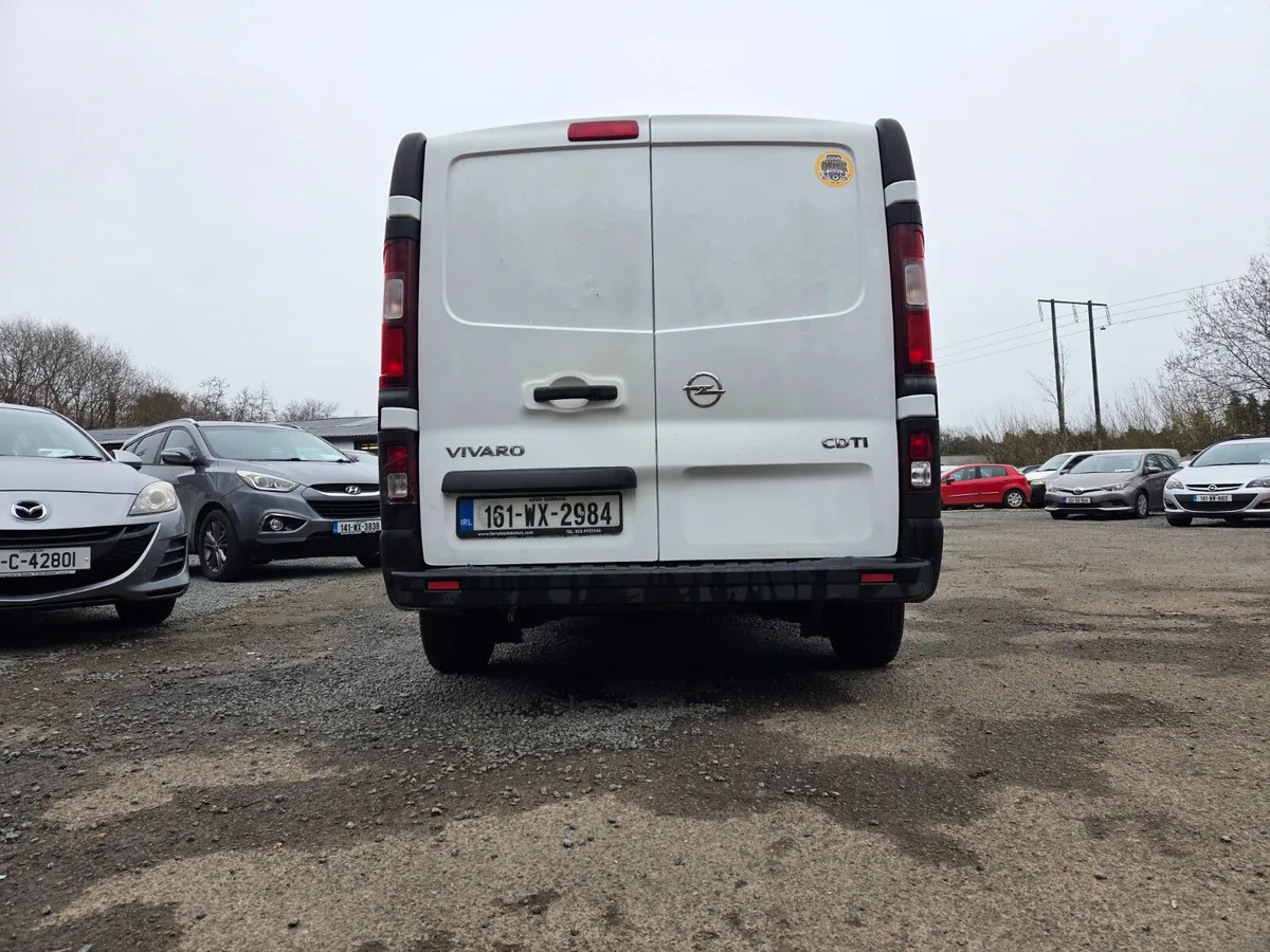 Lovely Opel Vivaro DOE Tax Warranty - Image 4