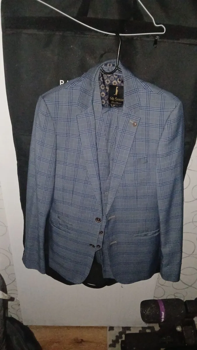 Man suit for debs - Image 1