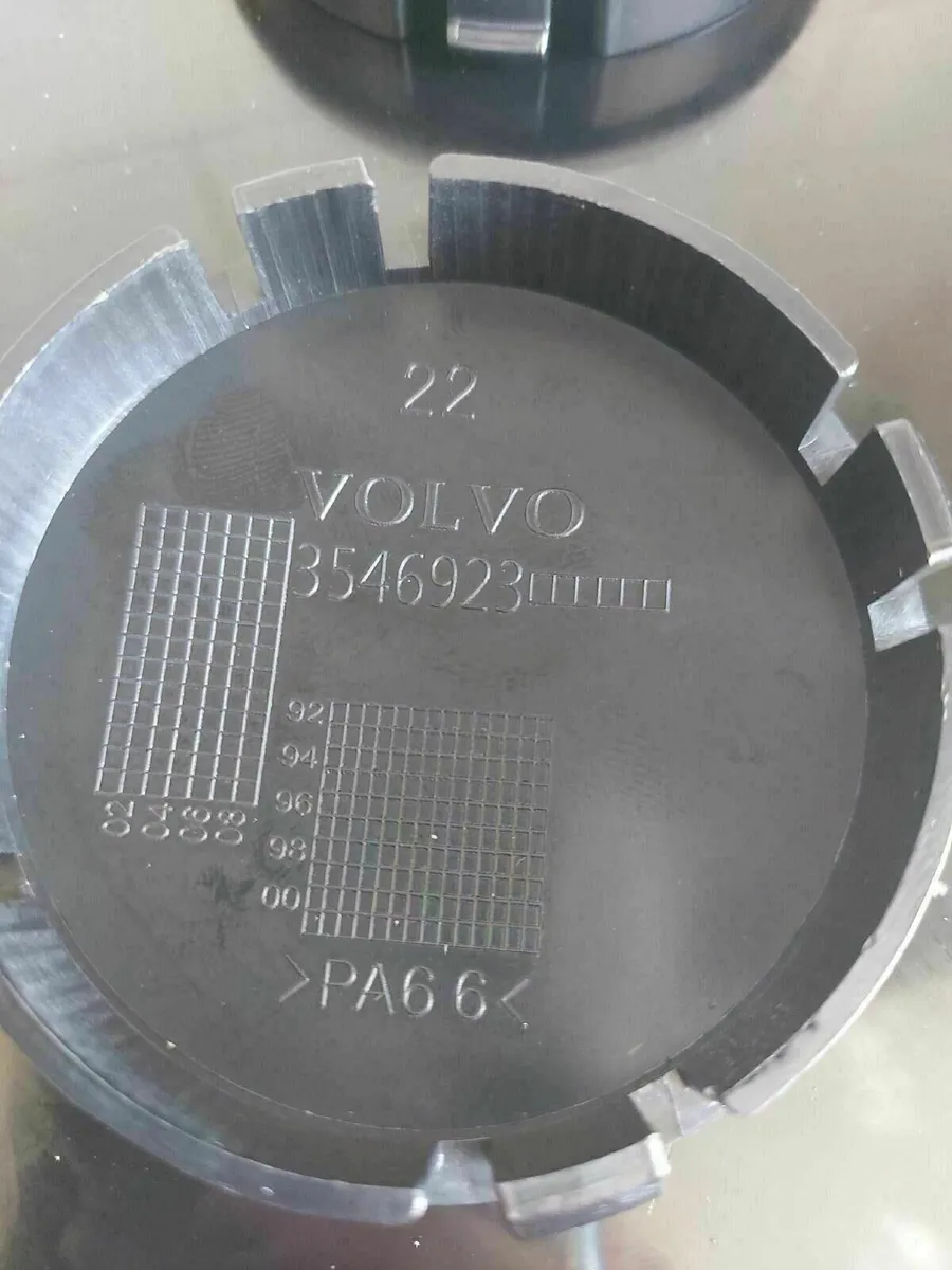 4 x Volvo Centre Caps - FREE POST - Image 4