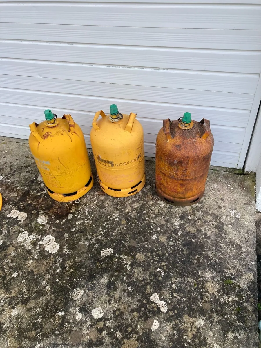 Gas Cylinders