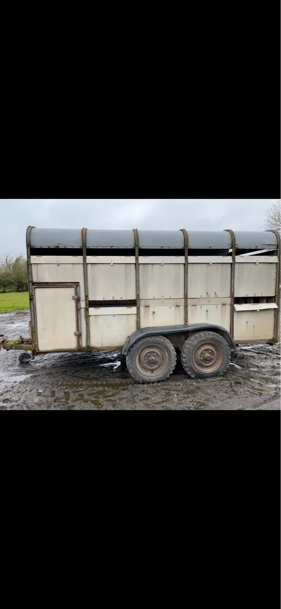 Cattle trailer - Image 2