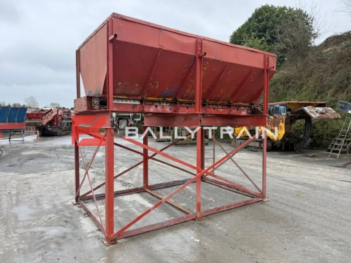 Electric Feed Hopper (4M Long) - Image 2