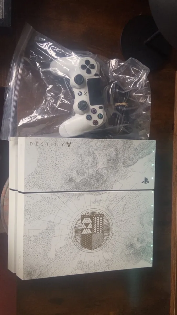 PlayStation 4 - Image 1