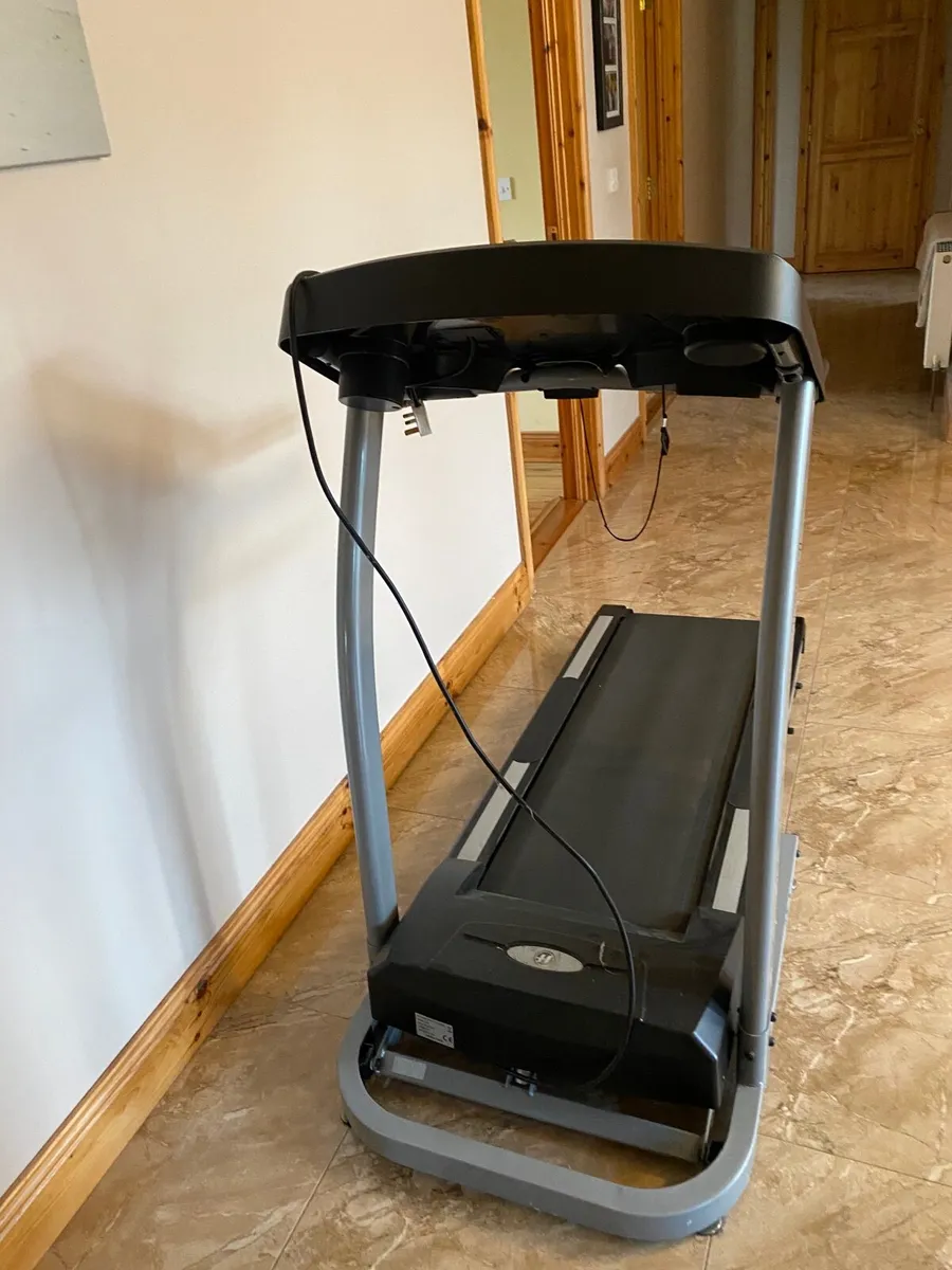 Treadmill - Image 2