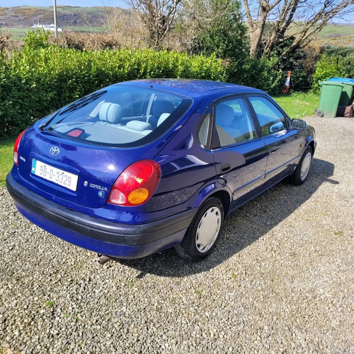 Toyota corolla - Image 1