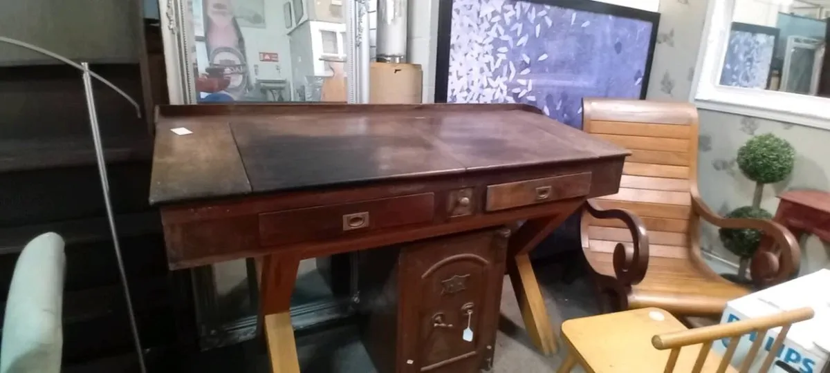 Victorian Era Mahogany Double Engineers Desk - Image 1