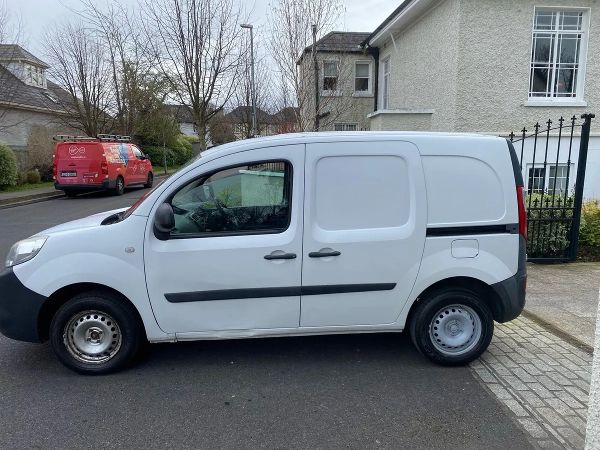 2015 RENAULT KANGO 1.5 DCI DEO AND TAXED - Image 4