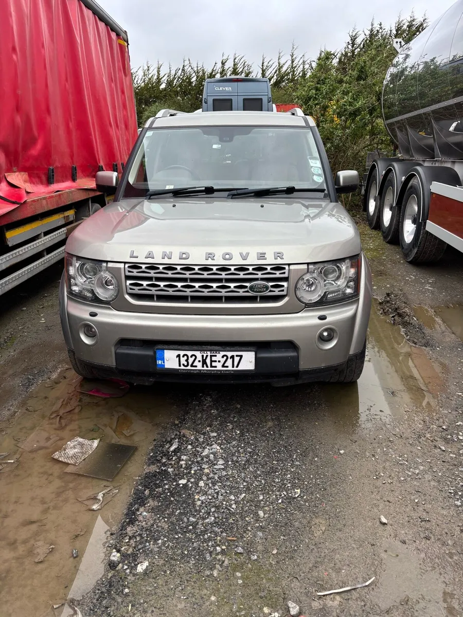 Land Rover Discovery - Image 1