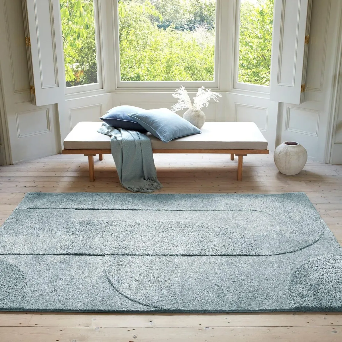 Tova Modern Plain Rug for Luxury Homes Living - Image 1