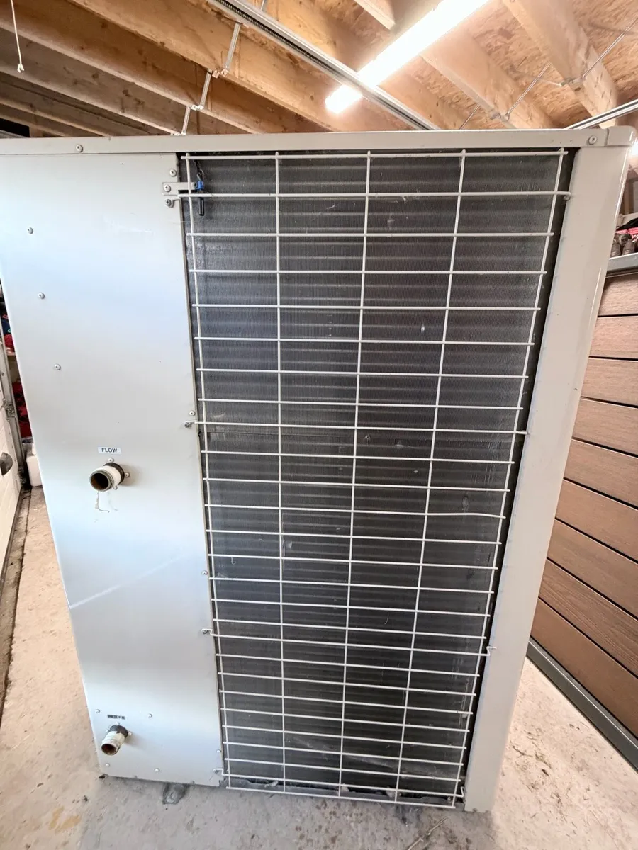 Grant 12 KW Areona Heat Pump - Image 4