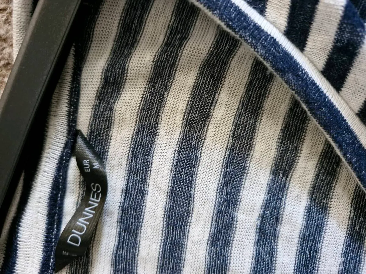 Ladies clothes s - Image 2