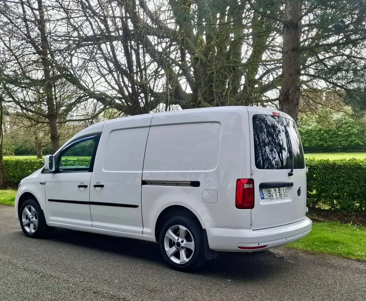 Volkswagen Caddy Maxi 2019 DOE 12/26 - Image 2