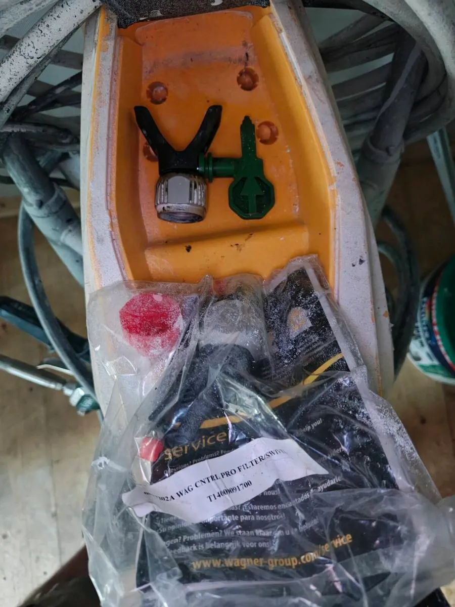 Paint sprayer - Image 2