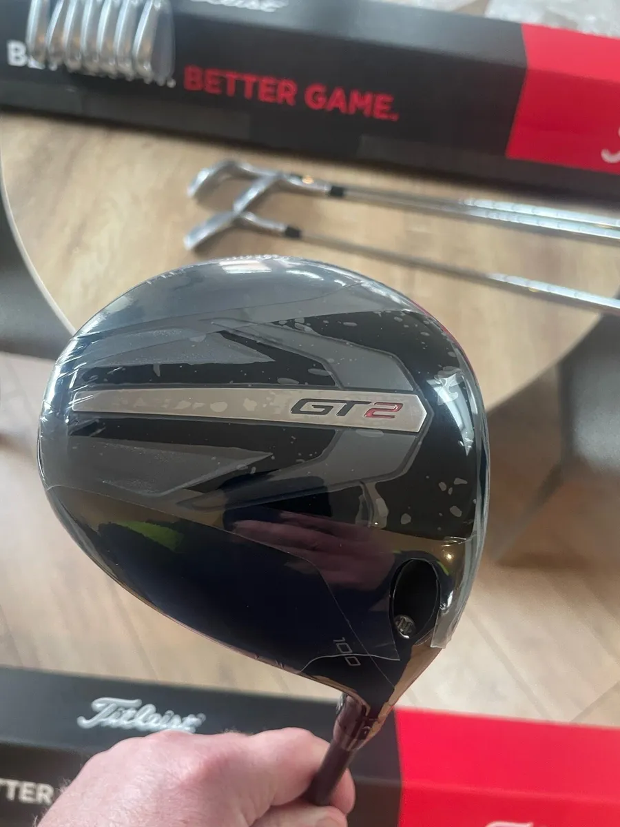 Titleist GT2 driver (NEW) - Image 1