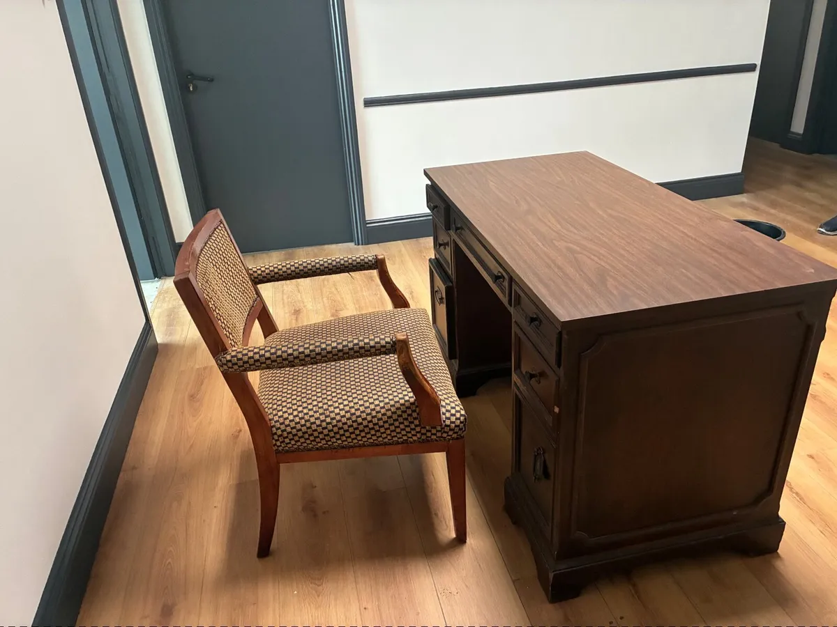 Solid wood office desks and chairs - Image 3
