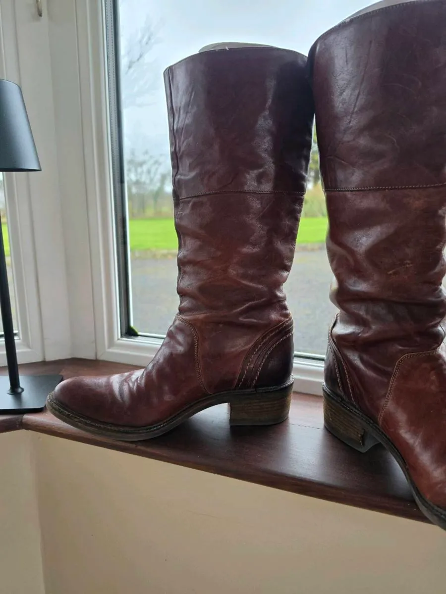 Vic Matie Italian Leather boots - Image 3