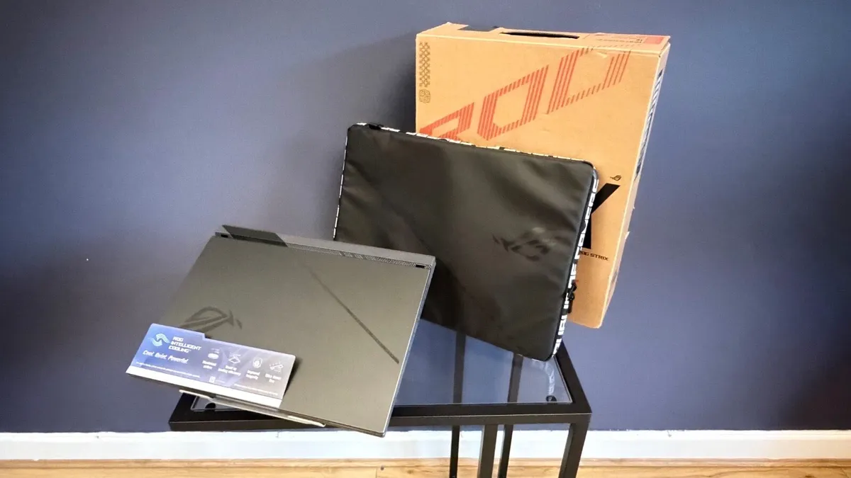 // Brand New // ROG Strix G16 (2025) G614 // - Image 1