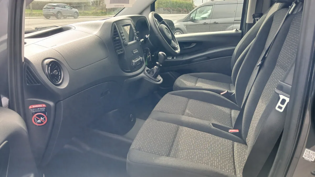211 MERCEDES VITO LWB 114 1 OWNER, LOW KMS, NO VAT - Image 3