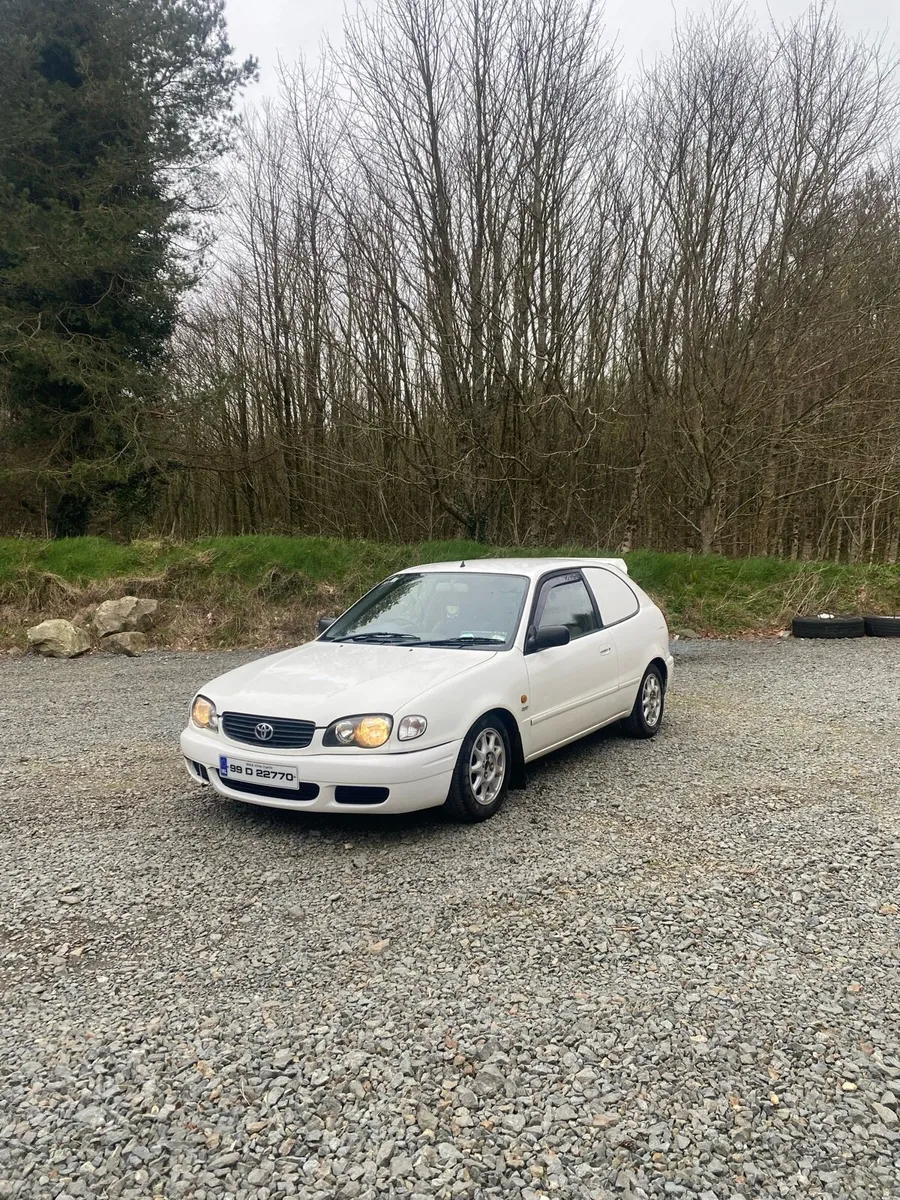 E11 Corolla van - Image 1