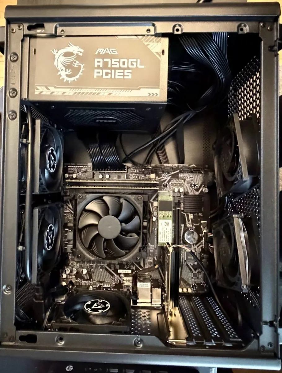 Mini Gaming PC // Entry Level - Image 2