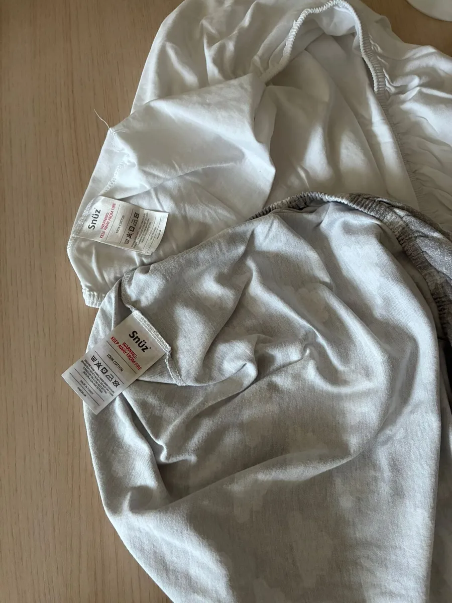 snuzbaskit moses basket & stand bundle + 4 sheets - Image 4