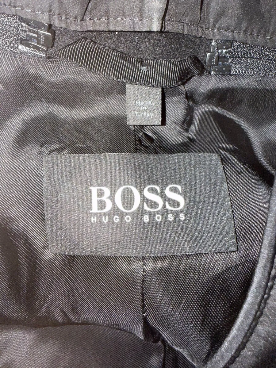Hugo Boss Men’s overcoat - Image 2