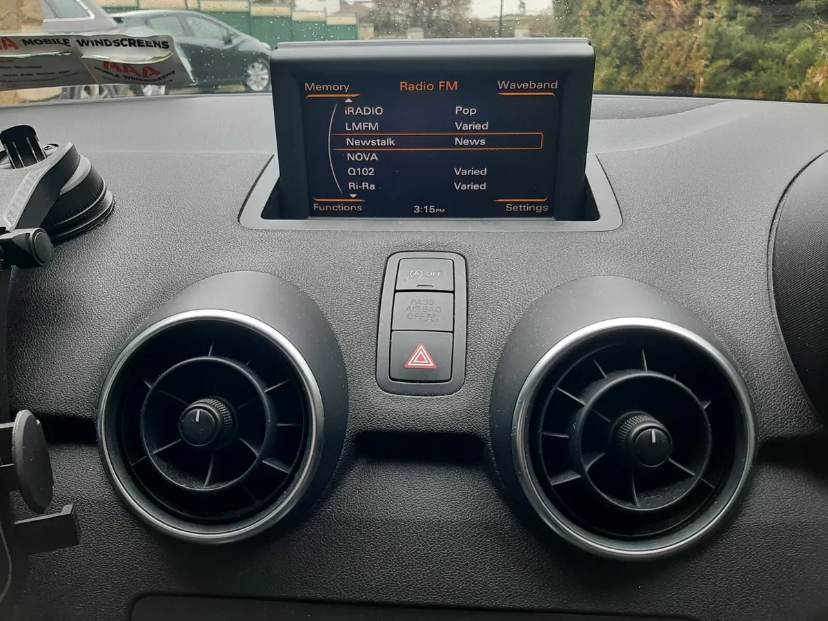 AUDI A1 1.2 TFSI ,LOW MILES - Image 3