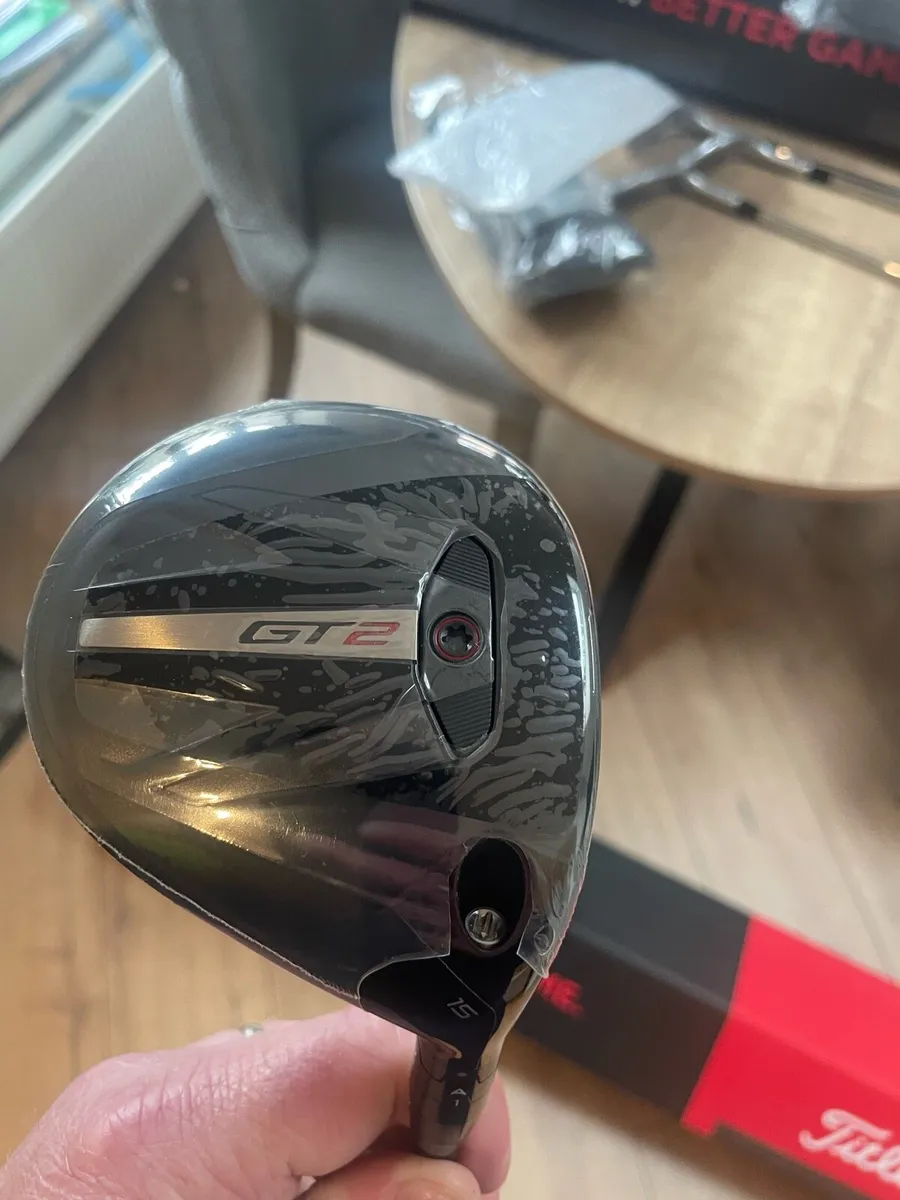 Titleist GT2 fairway wood - Image 1