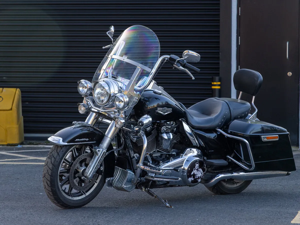🔥Harley-Davidson RoadKing🔥 - Image 1