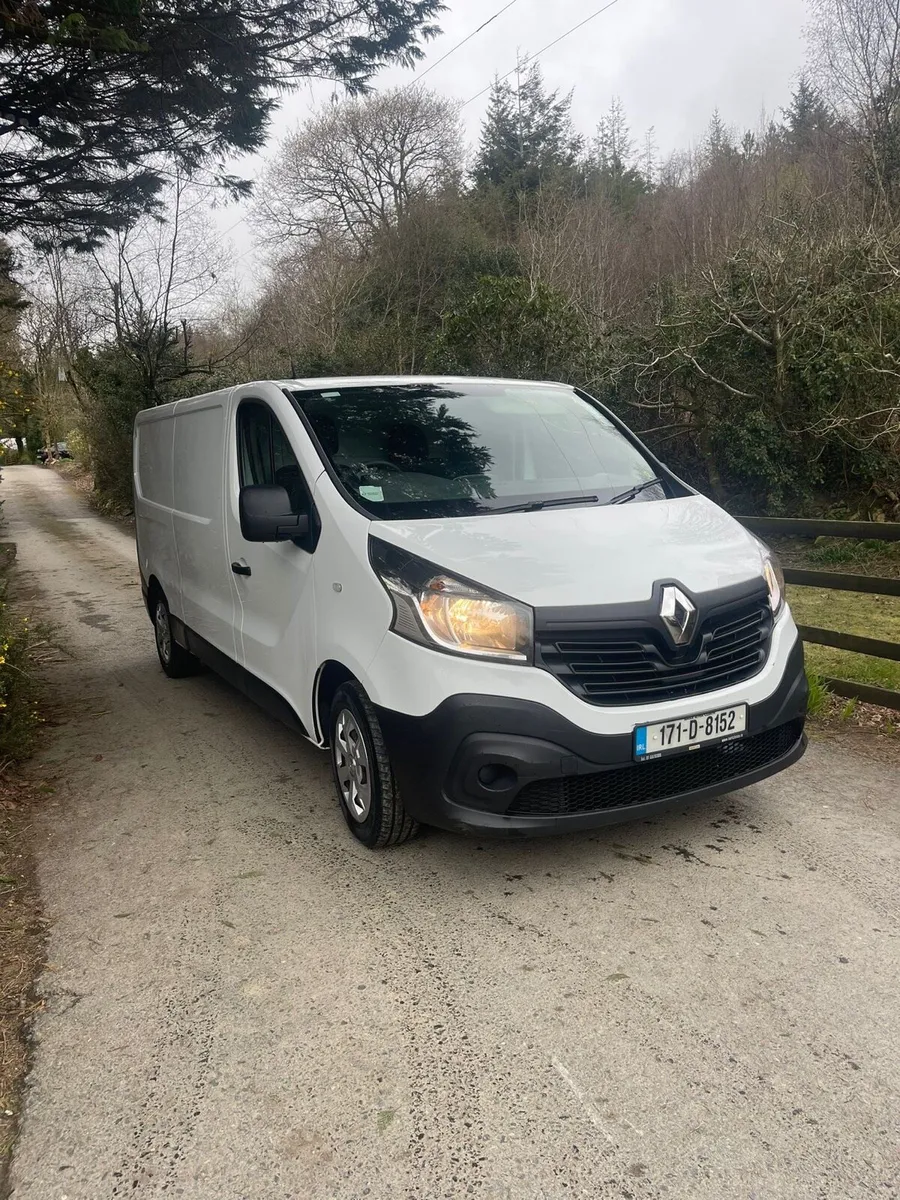 Renault Trafic Van - Image 1