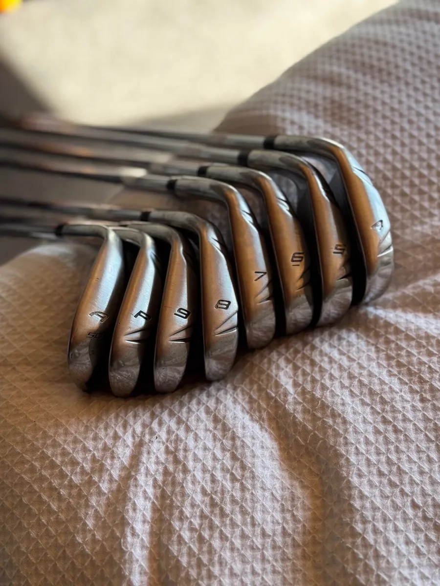 TaylorMade - RBZ - Irons (4-AW) - Regular Shaft - Image 1