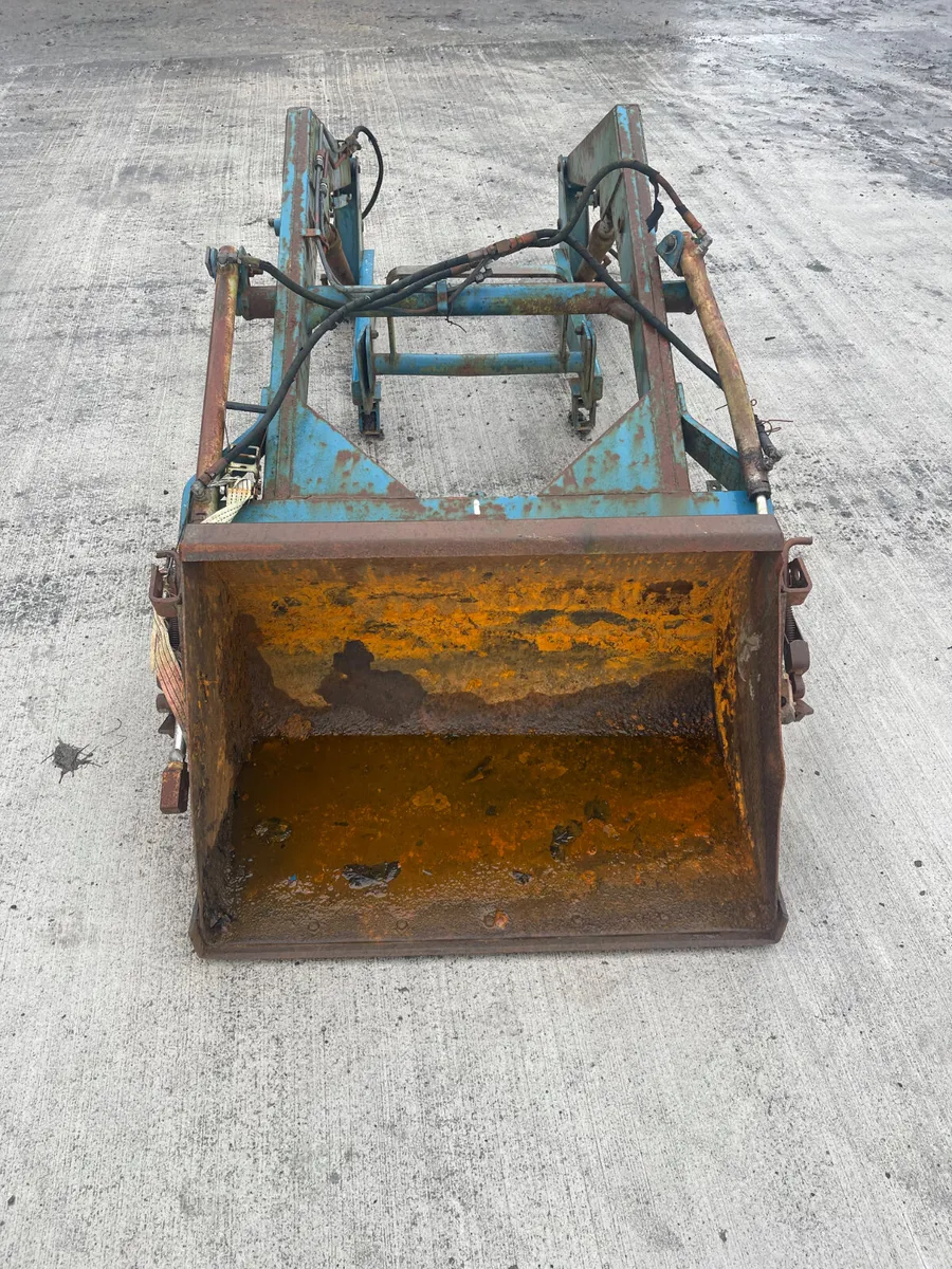 Loader to suit Ford 4000 - Image 4