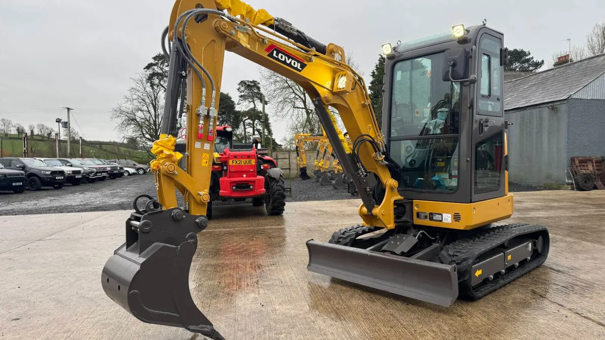Lovol FR26F-u Mini Excavator - Image 1
