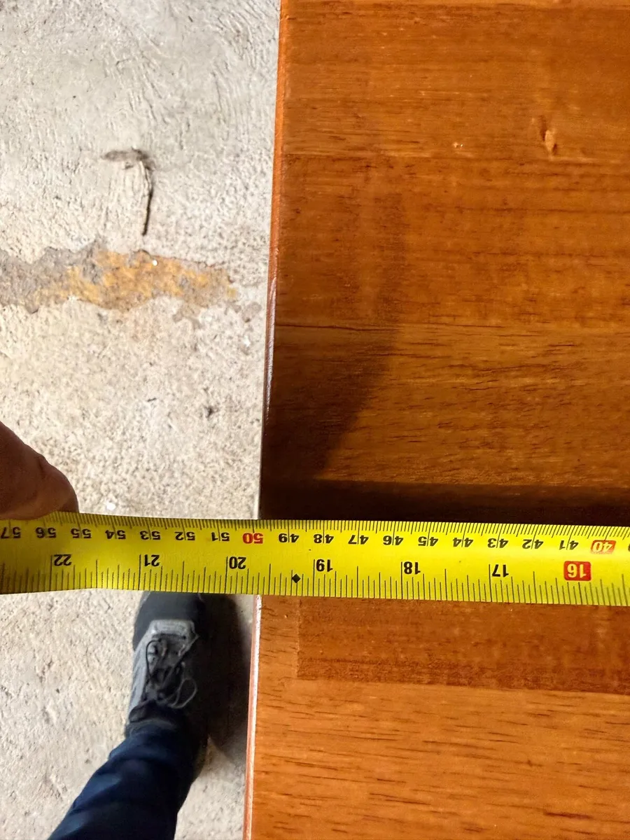 Restaurant tables and chairs - Image 4