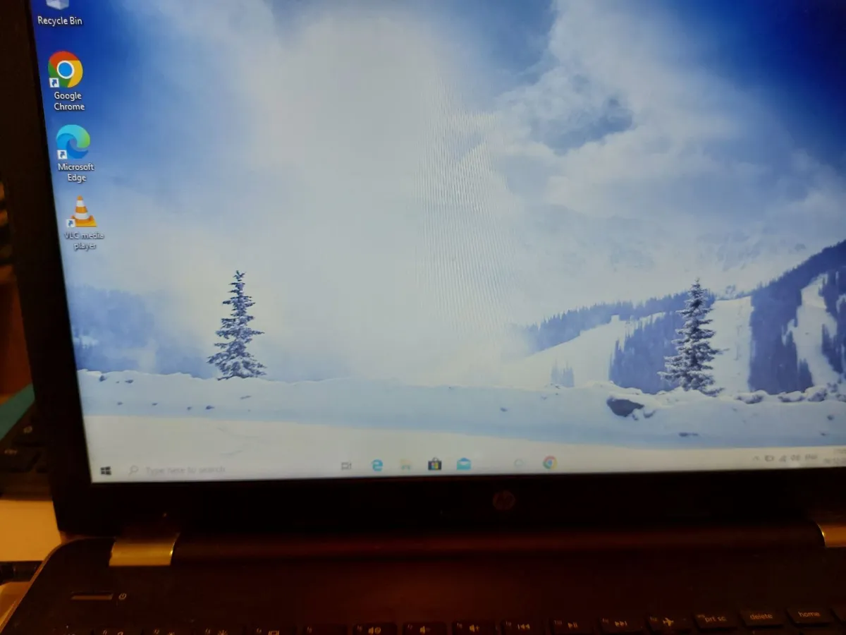 HP 15.6 inch Laptop Model 15-bw066sa, 4GB RAM, 1TB - Image 2