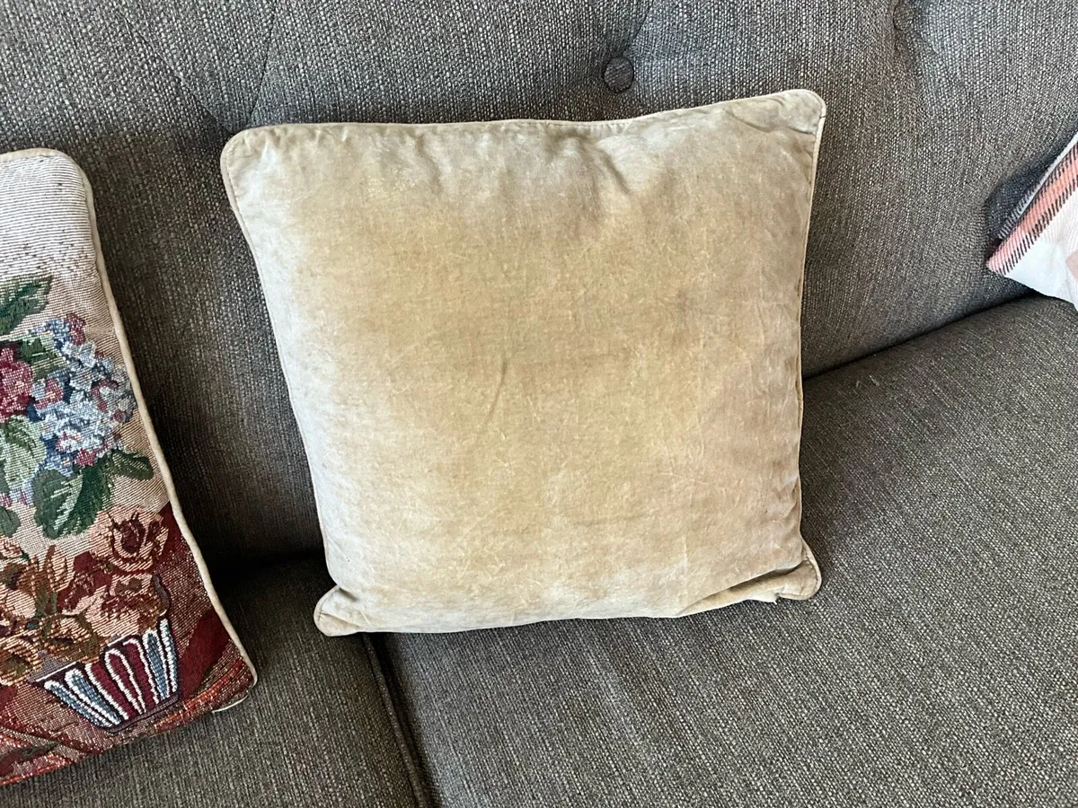 Tapestry Cushions x 2 - Image 3