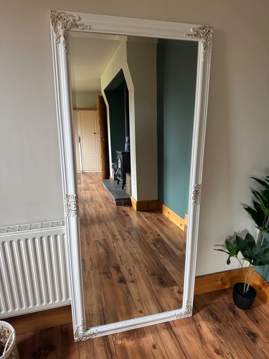 Bedroom mirror - Image 2