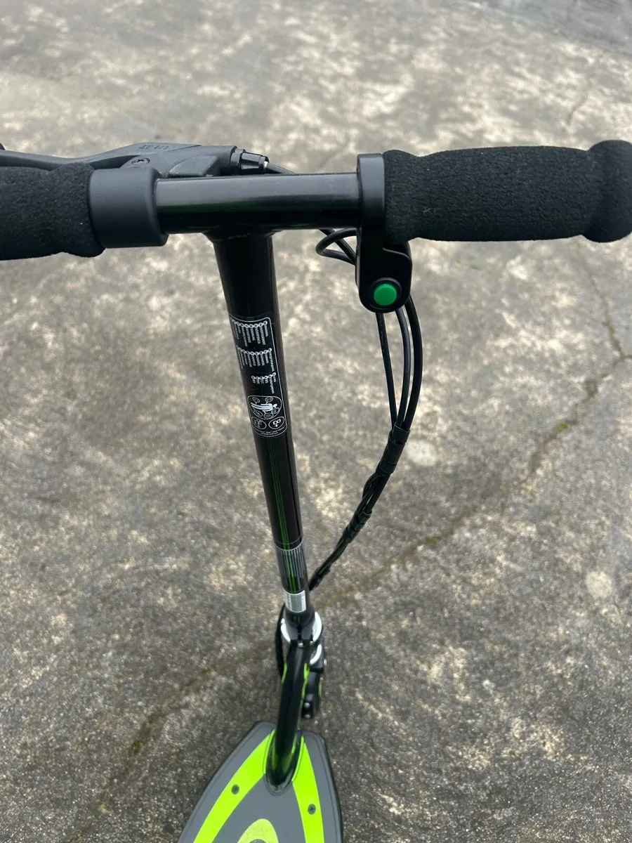 Electric Scooter - Image 2