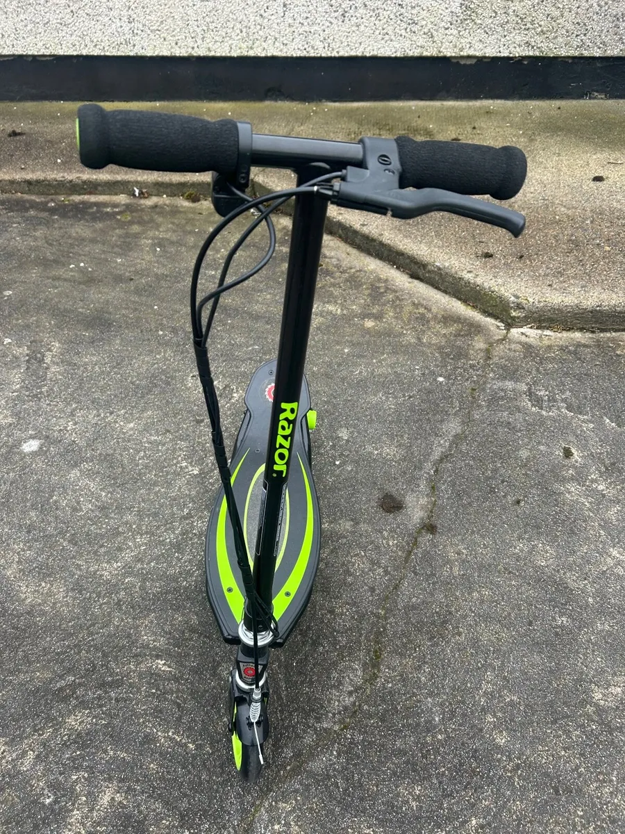 Electric Scooter - Image 4