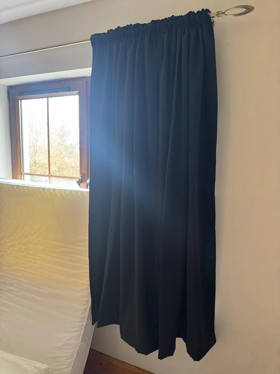 Blackout curtains - Image 3