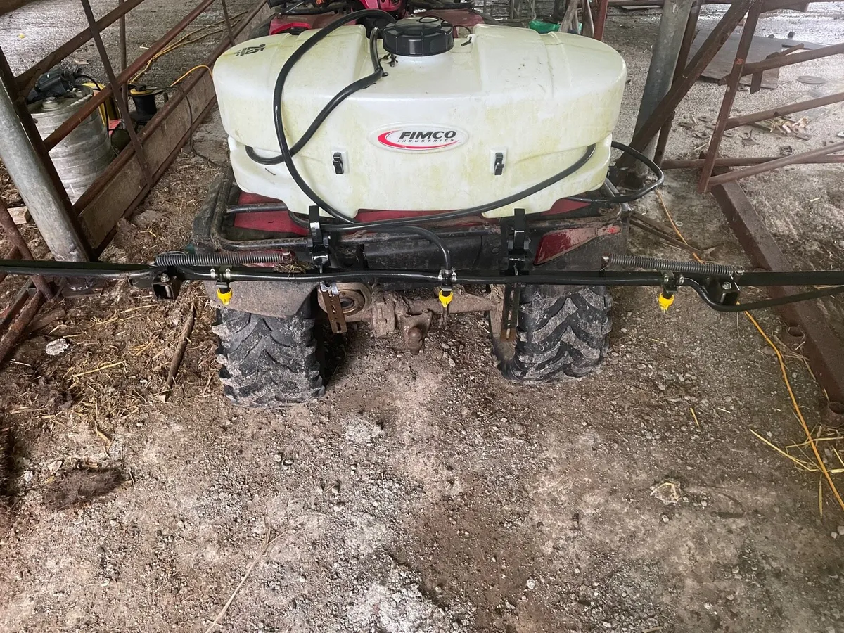 Quad sprayer - Image 1