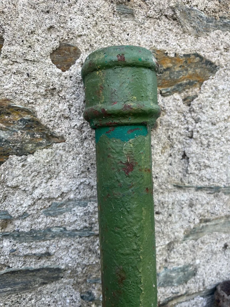 Salvage heritage guttering - Image 2