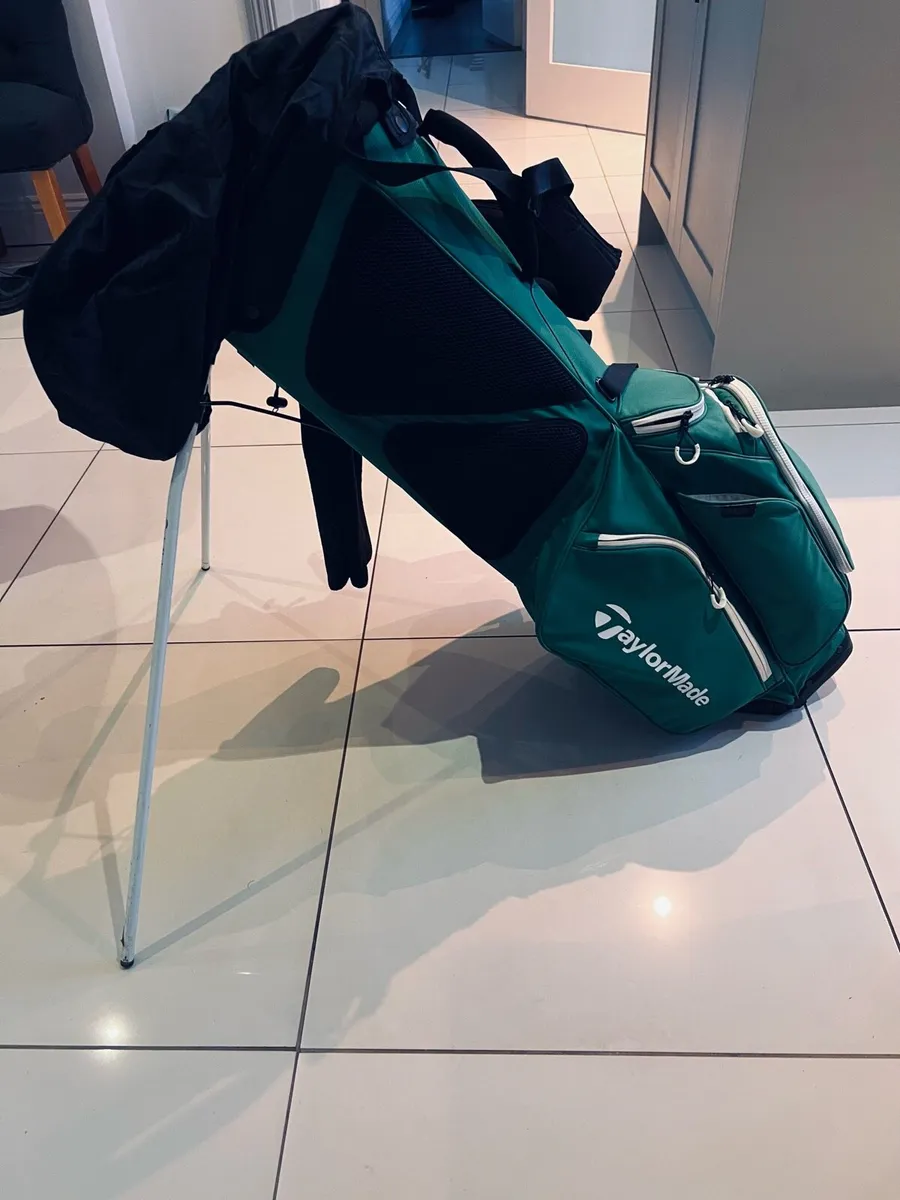Taylormade Stand Bag - Image 3