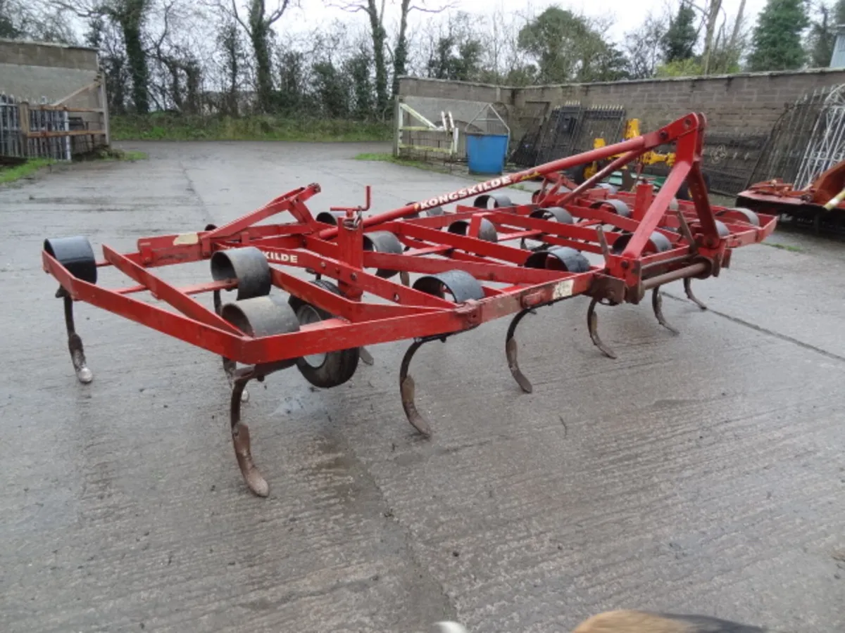 Kongskilde Vibroflex Mounted Springtine Grubber - Image 1