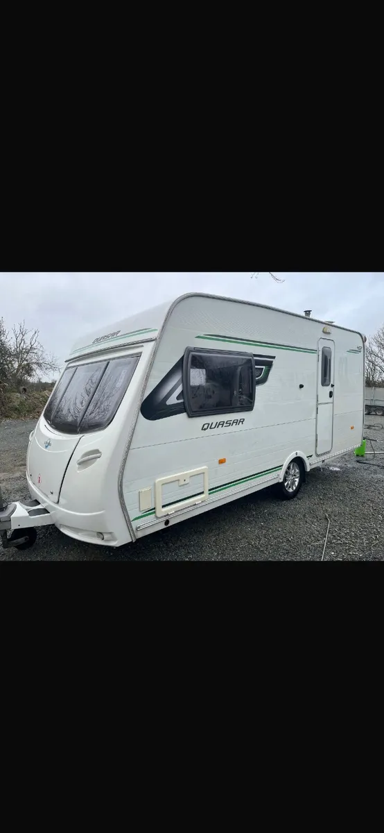 Lunar quasar caravan - Image 3