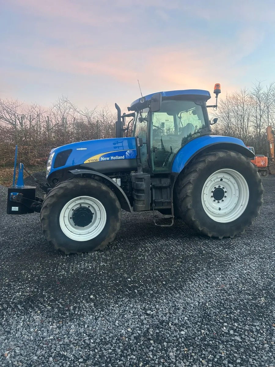 New Holland T7030 auto command - Image 2