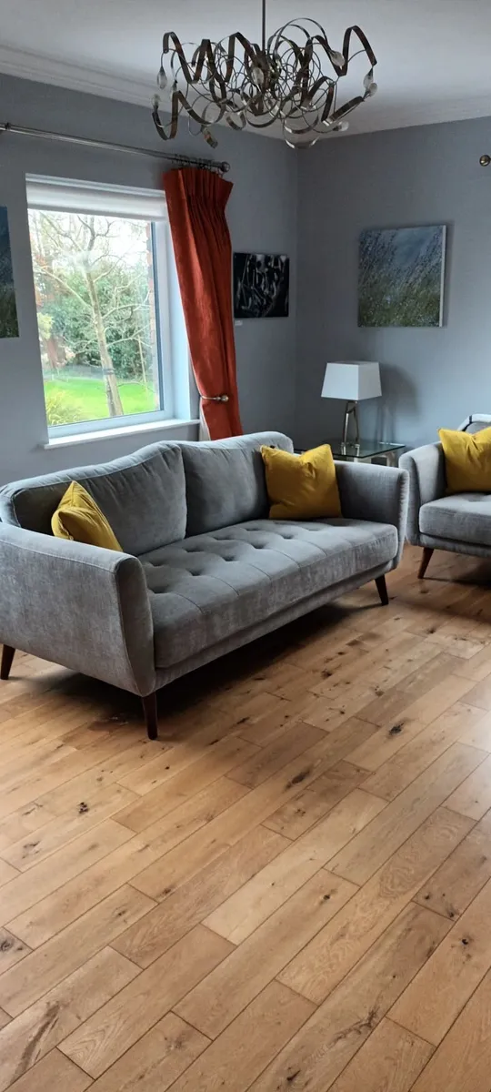 Living Room Suite - Image 2