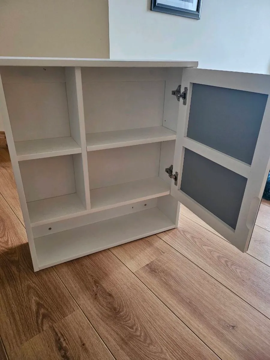 2 Wall display cabinets - Image 2