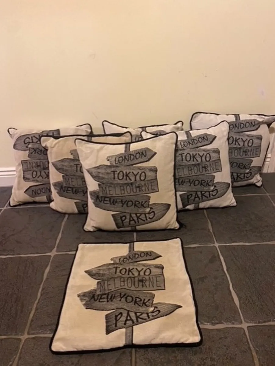 Cushions (x6) with City Names